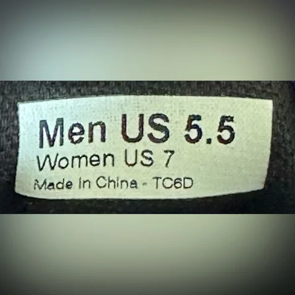 VANS Authentic LoPro Digi Lightning Purple Black White Women's Size 7.0 Men 5.5 - Picture 16 of 16